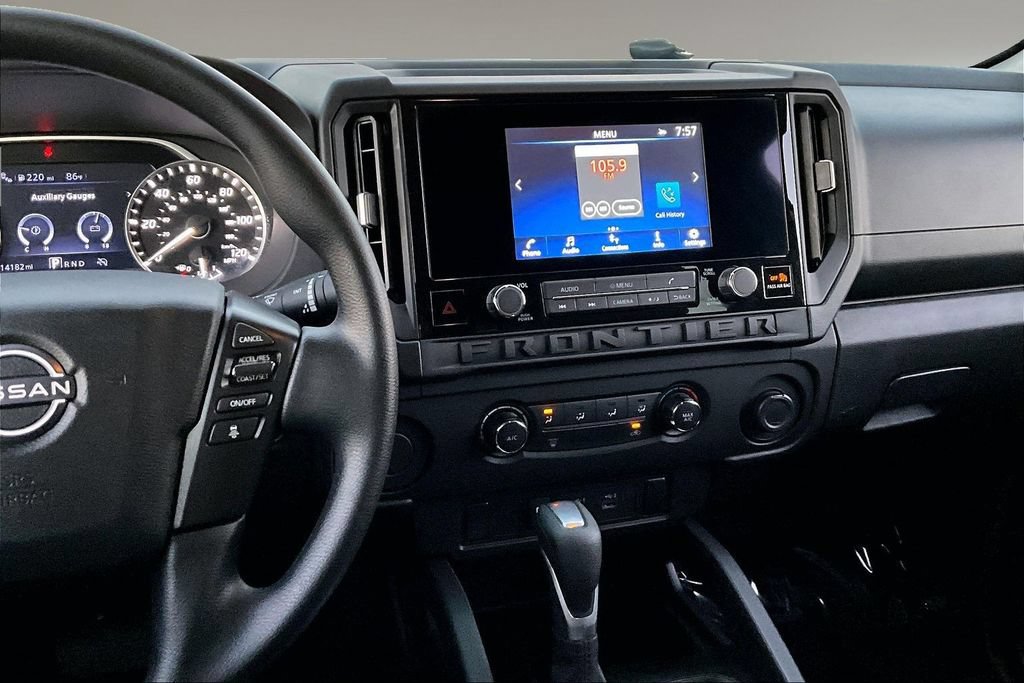Used 2025 Nissan Frontier S RWD image 10
