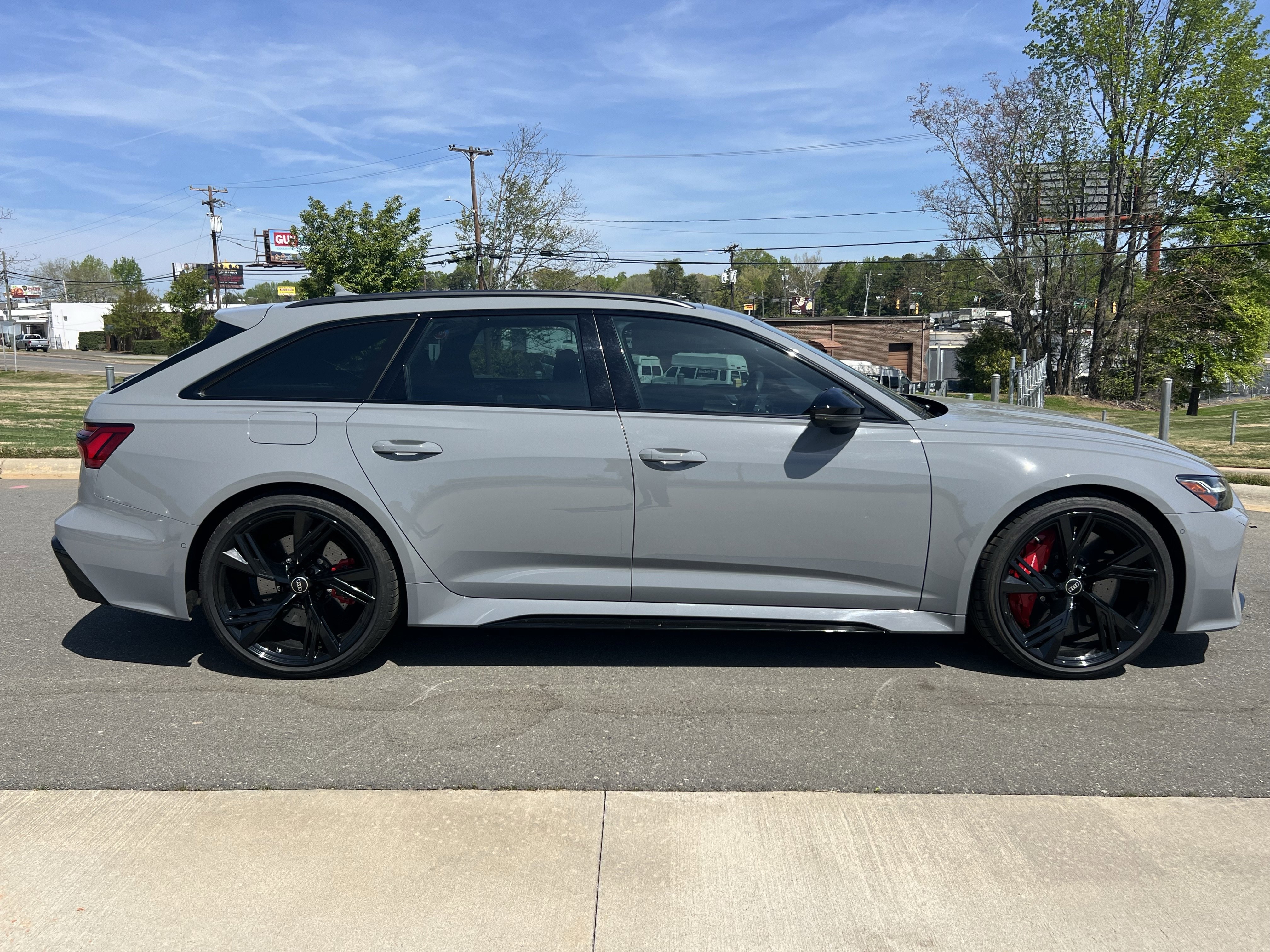 Used 2023 Audi RS 6 image 10