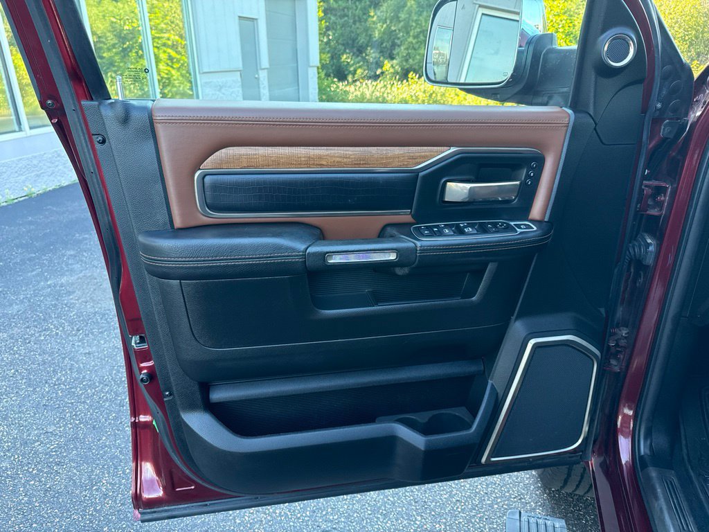 Used 2019 RAM 2500 Limited AWD/4WD image 14