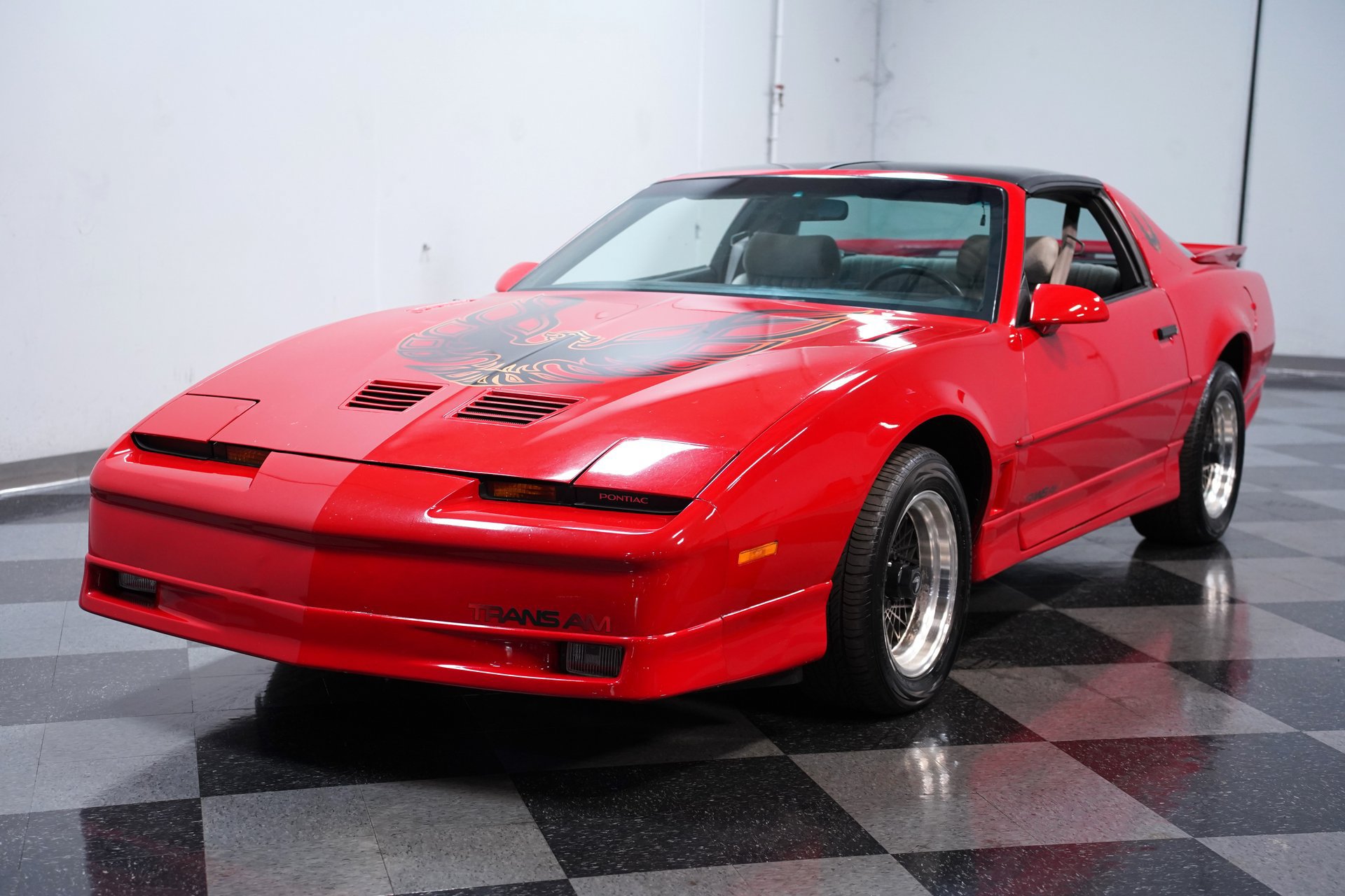 Used 1989 Pontiac Firebird Trans Am RWD image 16
