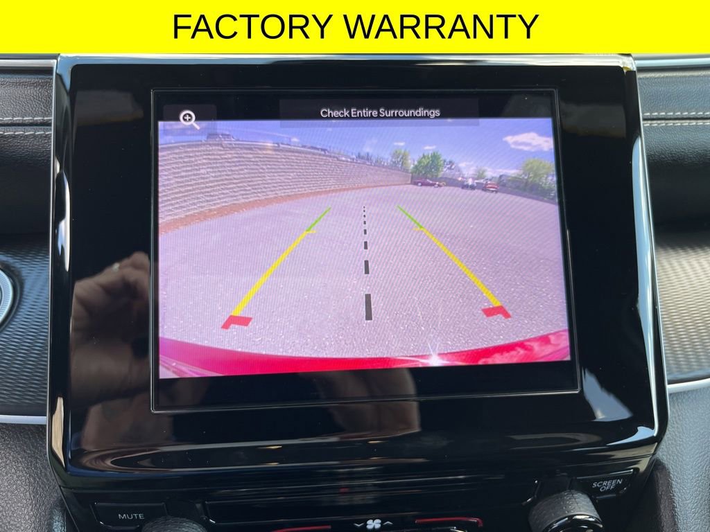 Used 2024 Jeep Grand Cherokee Laredo w/ Trailer Tow Package AWD/4WD image 25