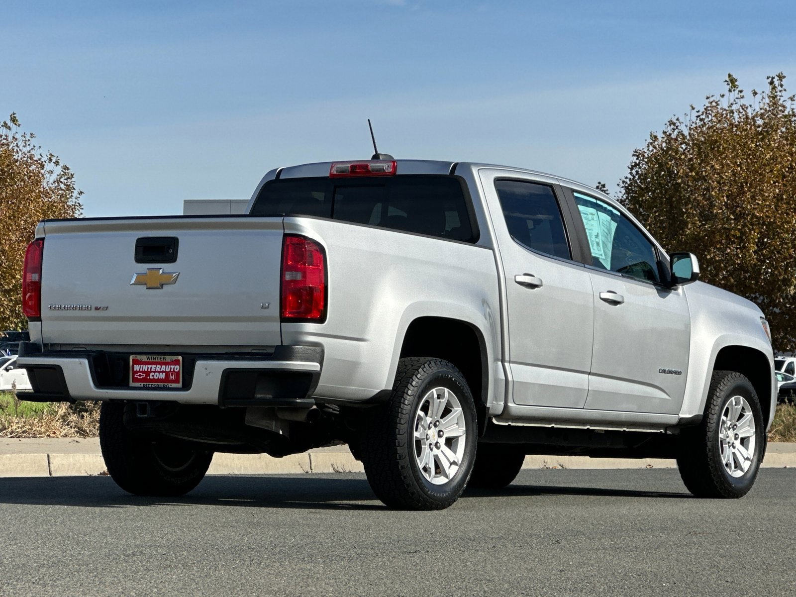 Used 2018 Chevrolet Colorado LT w/ LT Convenience Package image 4