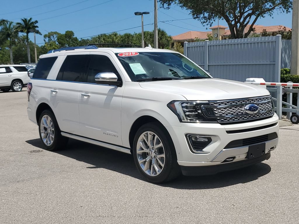 Used 2019 Ford Expedition Platinum AWD/4WD image 2