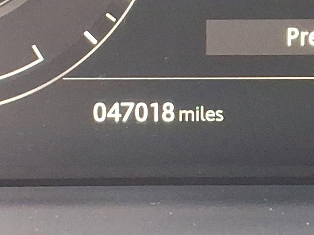 Used 2019 Land Rover Range Rover Sport Supercharged image 24