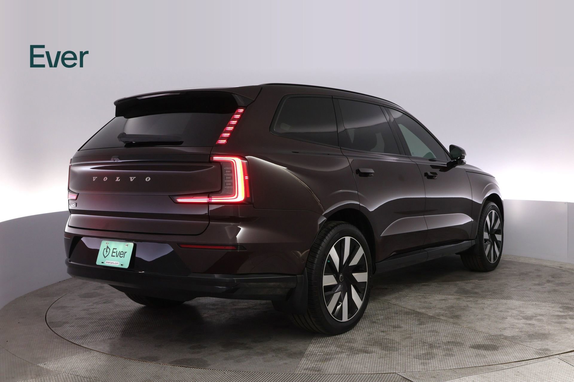 Used 2025 Volvo EX90 Plus AWD/4WD image 3