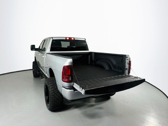 Used 2026 RAM 2500 Laramie AWD/4WD image 28