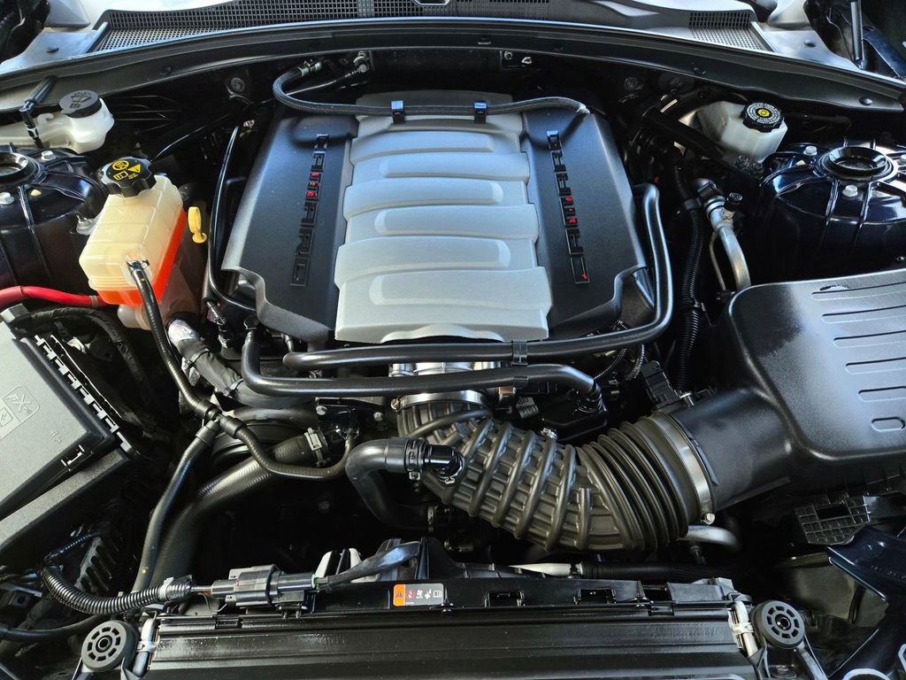 Used 2016 Chevrolet Camaro SS image 36