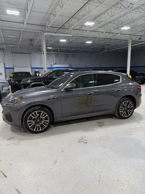 Used 2023 Maserati Grecale GT image 17