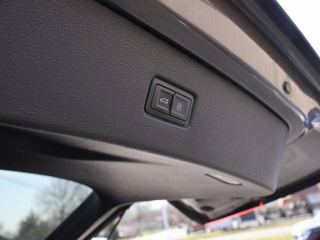 Used 2019 Audi Q7 3.0T Prestige w/ Prestige Package image 11