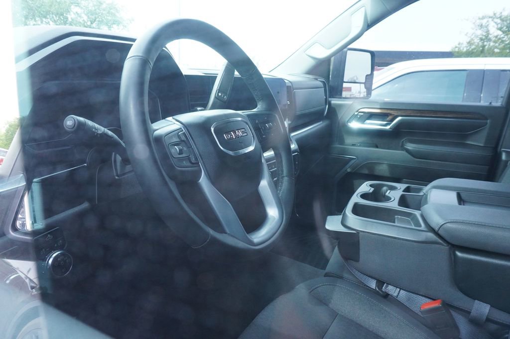 Certified 2024 GMC Sierra 2500 SLE w/ SLE Value Package; AWD/4WD image 9