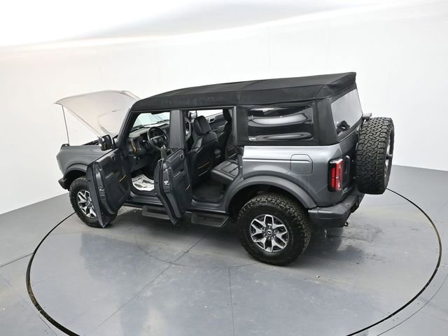 Used 2024 Ford Bronco Badlands image 43