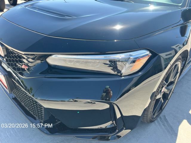 Used 2025 Honda Civic Type R image 11