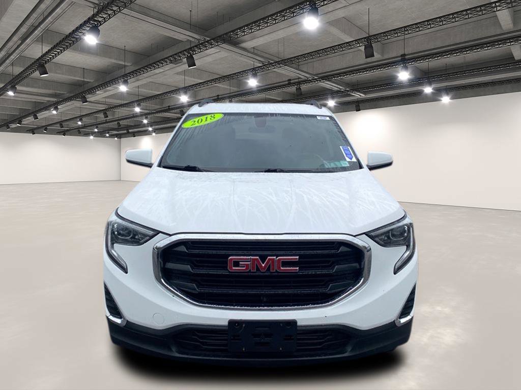 Used 2018 GMC Terrain SLE w/ Driver Convenience Package image 2