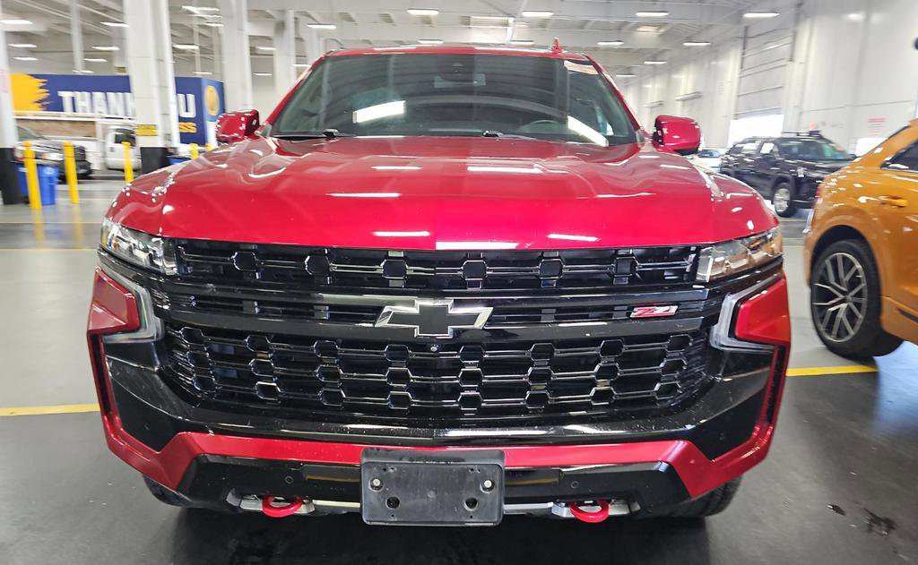 Used 2023 Chevrolet Tahoe Z71 w/ Luxury Package image 3