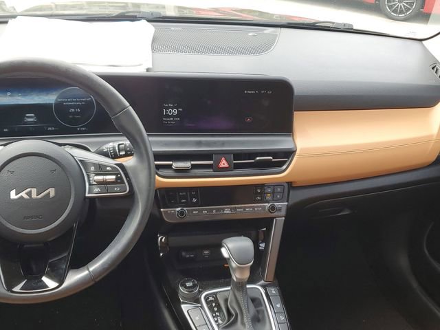 Certified 2024 Kia Seltos EX image 13