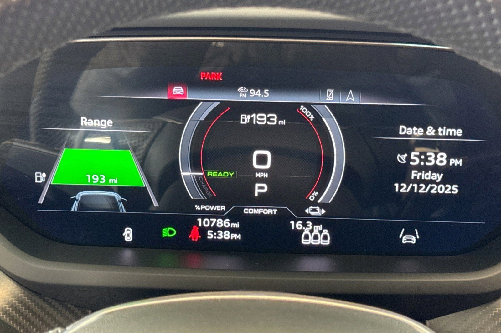 Used 2023 Audi RS e-tron GT w/ Carbon Performance Package image 11