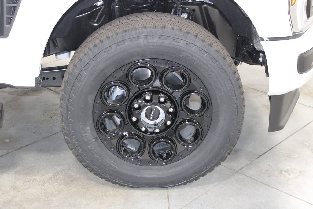 New 2026 Ford F250 XLT w/ XLT Premium Package image 15