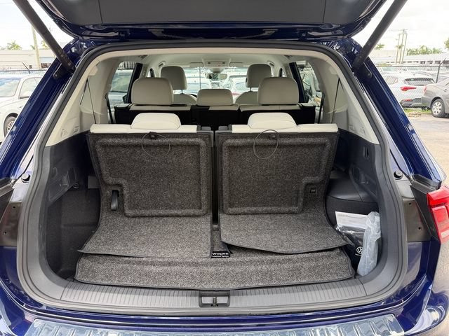Certified 2024 Volkswagen Tiguan SE FWD image 14