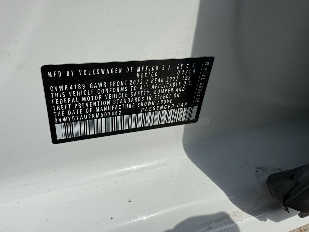 Used 2019 Volkswagen Golf SE image 27