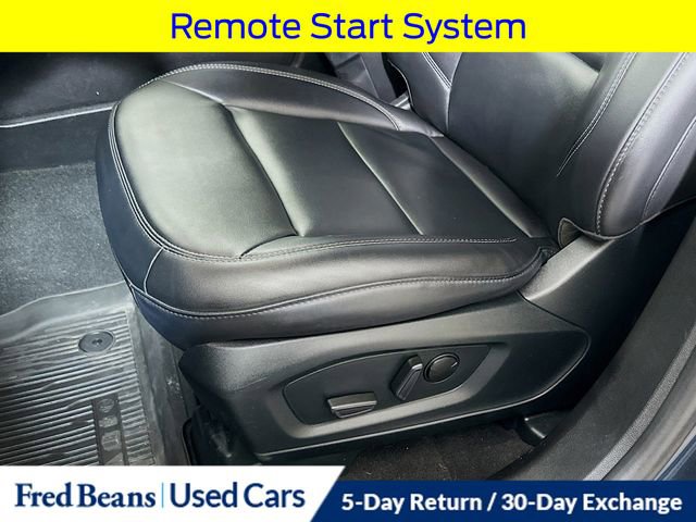 Used 2024 Ford Explorer XLT w/ Equipment Group 202A AWD/4WD image 24