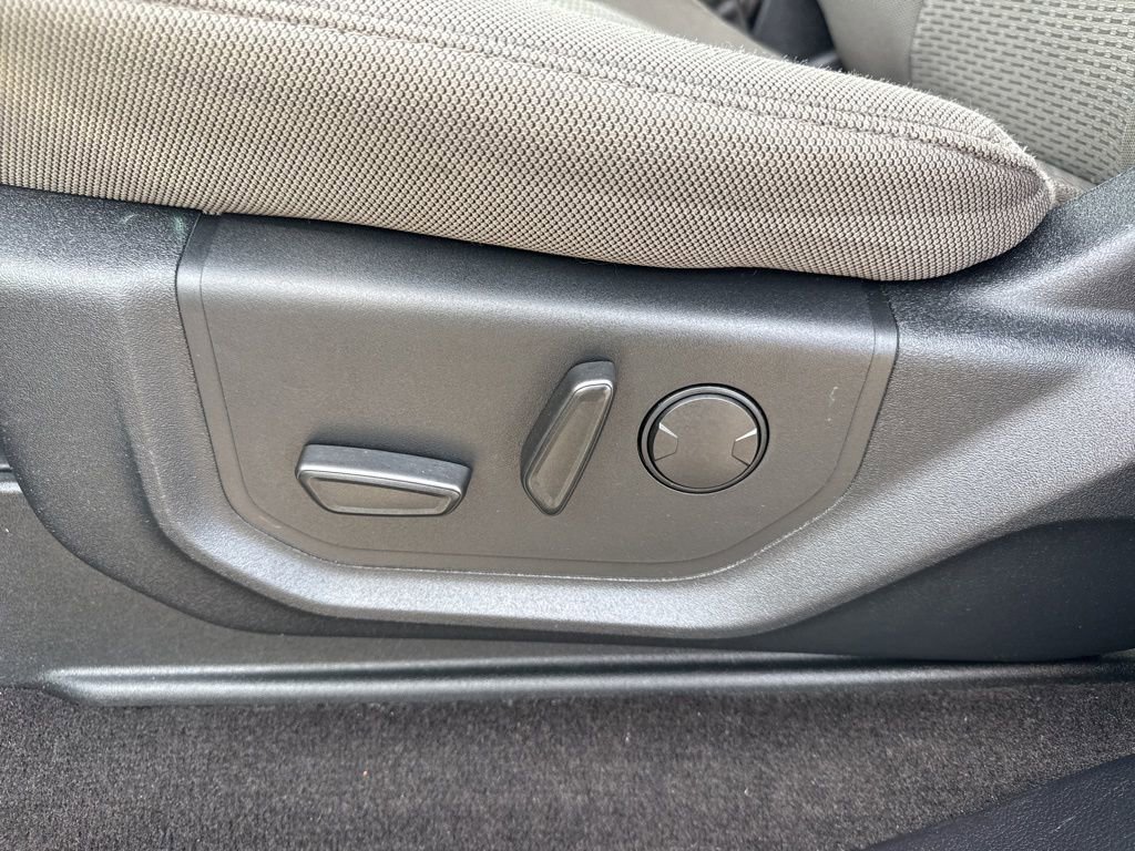 Used 2019 Ford F150 XLT w/ Equipment Group 302A Luxury image 10