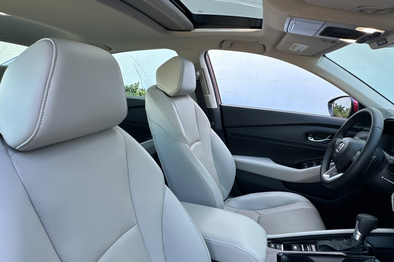 Used 2025 Honda Accord Touring image 32