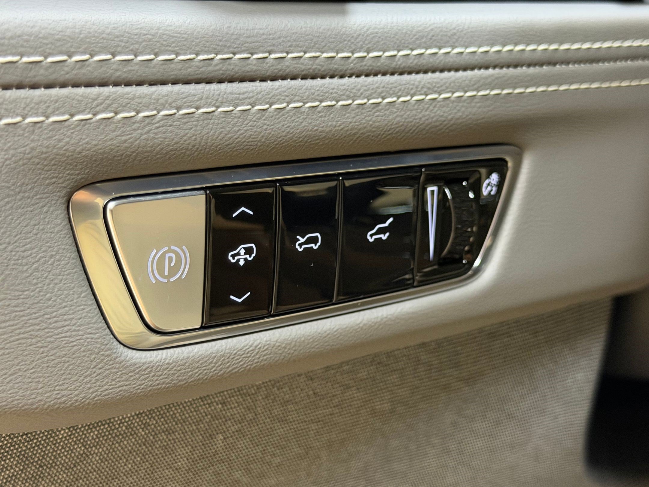 New 2026 Cadillac Escalade IQL Sport 1 AWD/4WD image 18
