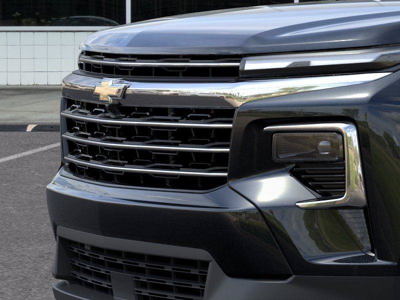 New 2026 Chevrolet Traverse LT w/ LPO, Floor Liner Package FWD image 13