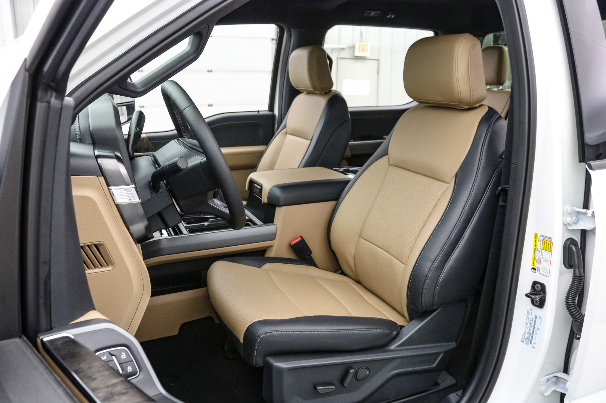 New 2026 Ford F250 Lariat image 13