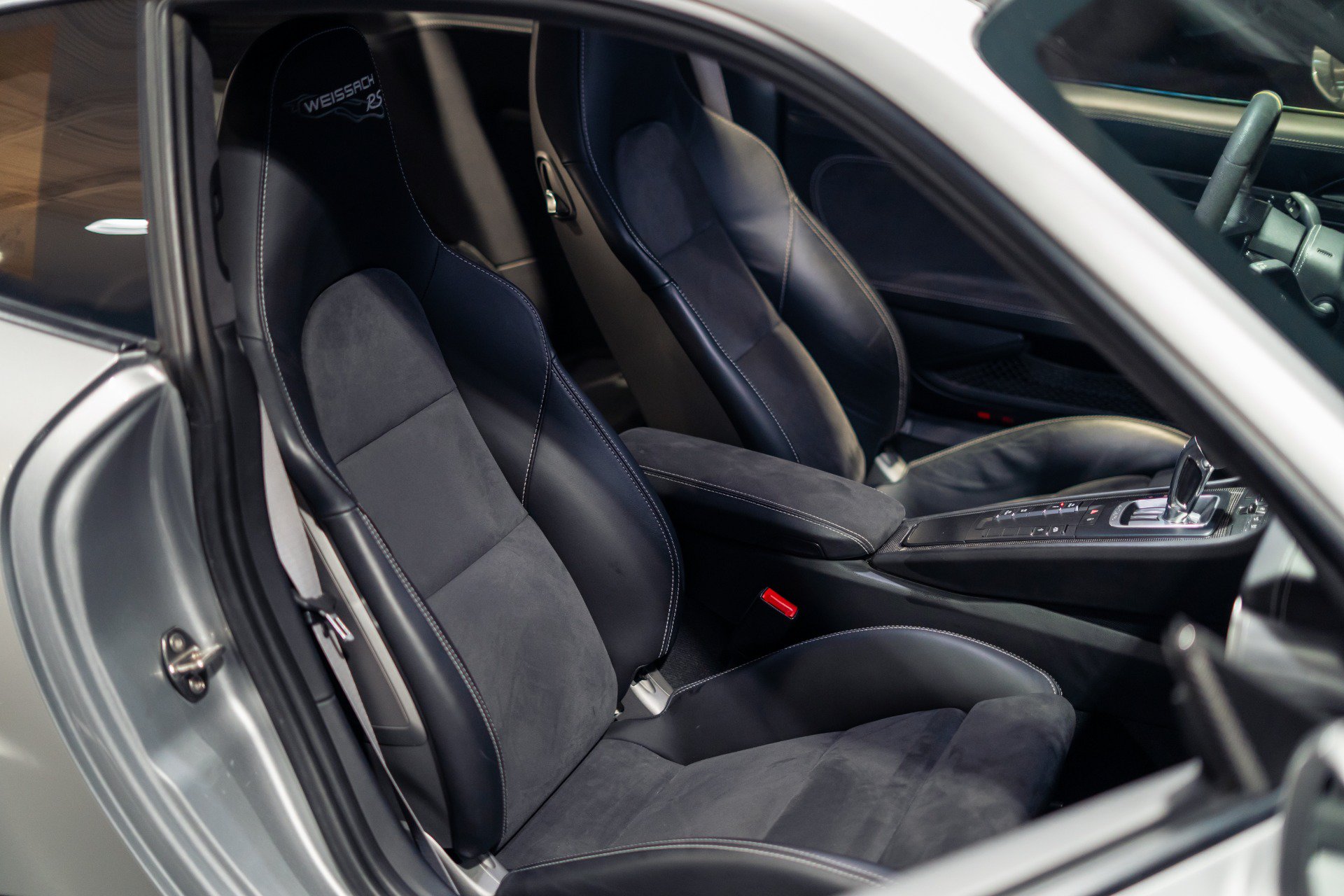 Used 2019 Porsche 911 GT3 RS RWD image 38