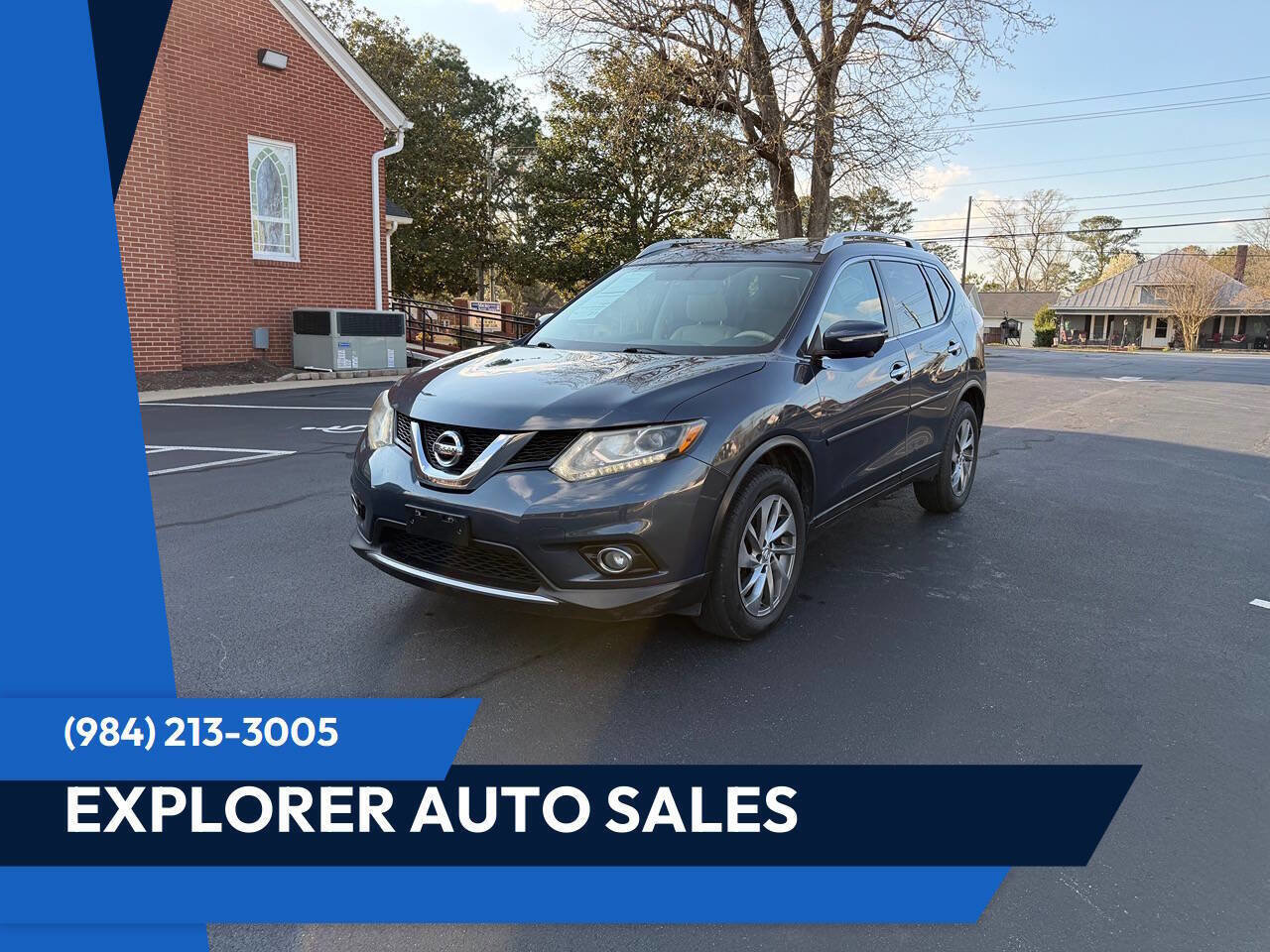 Used 2015 Nissan Rogue SL w/ SL Premium Package image 1