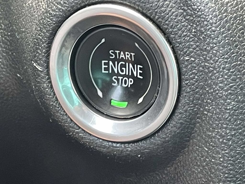 Used 2019 GMC Sierra 1500 SLT w/ SLT Premium Plus Package AWD/4WD image 35