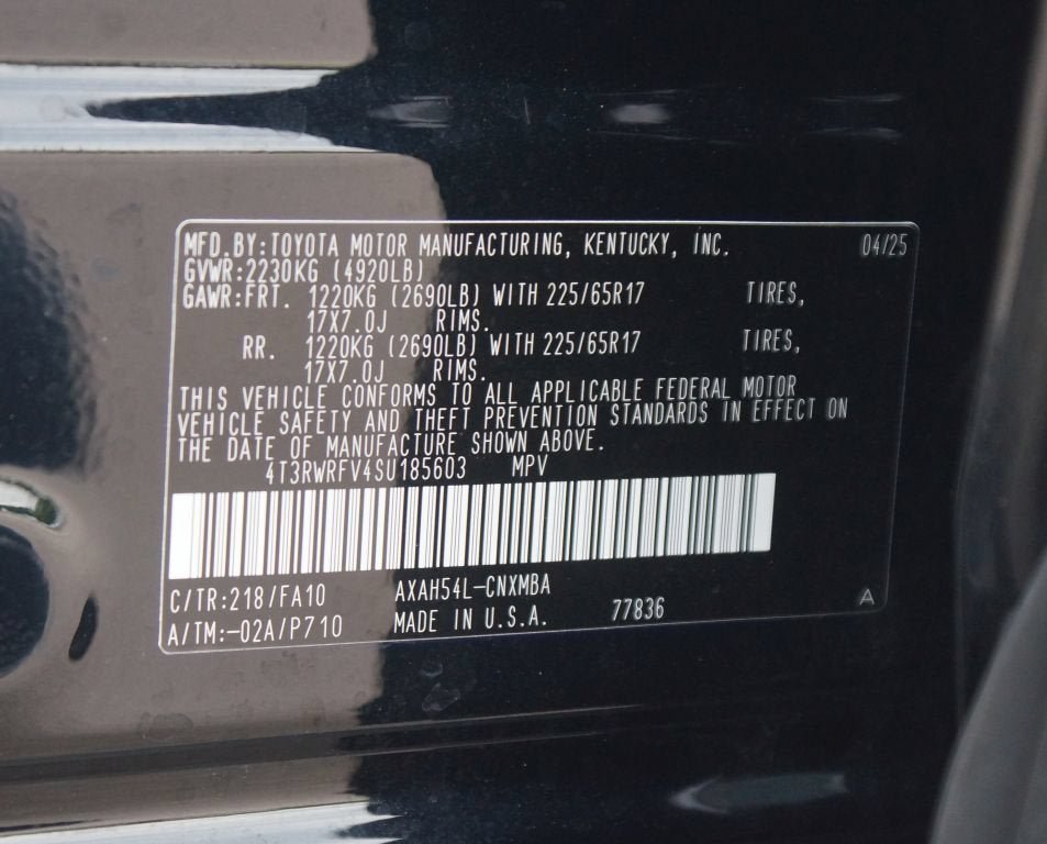 Used 2025 Toyota RAV4 XLE w/ Weather Package AWD/4WD image 27