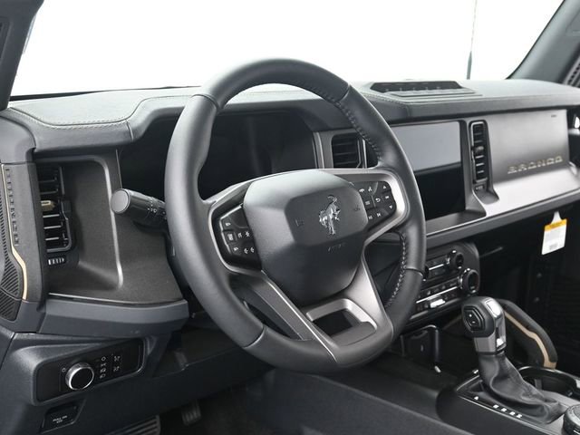 New 2025 Ford Bronco Badlands w/ Sasquatch Package image 14