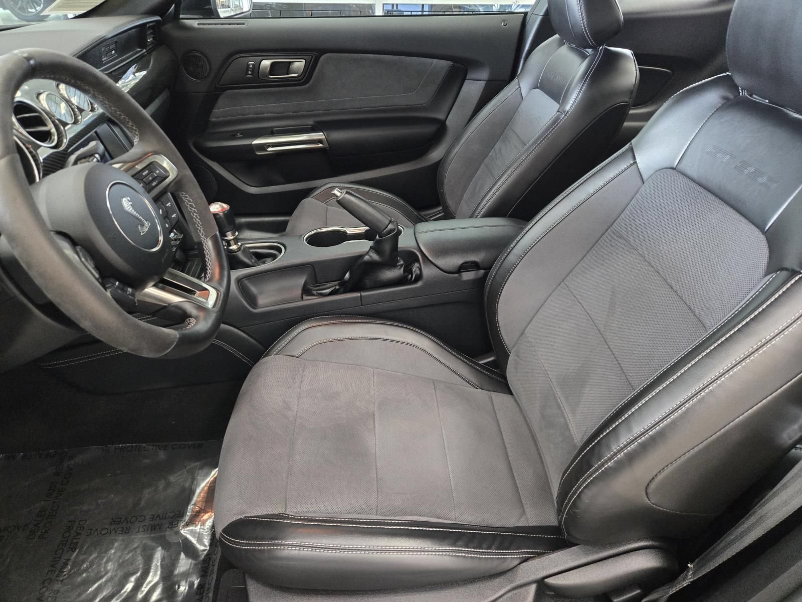 Used 2020 Ford Mustang Shelby GT350 w/ Technology Package RWD image 19