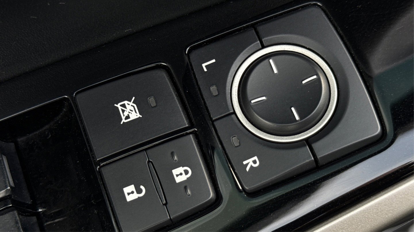 Used 2015 Lexus IS 250 RWD image 38