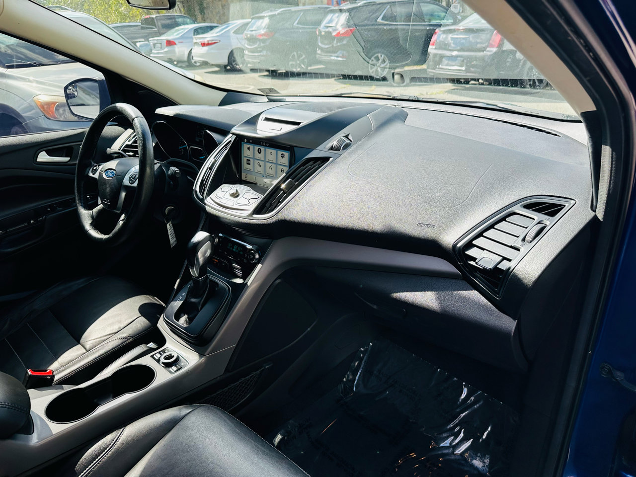 Used 2016 Ford Escape SE w/ SE Leather Comfort Package image 21