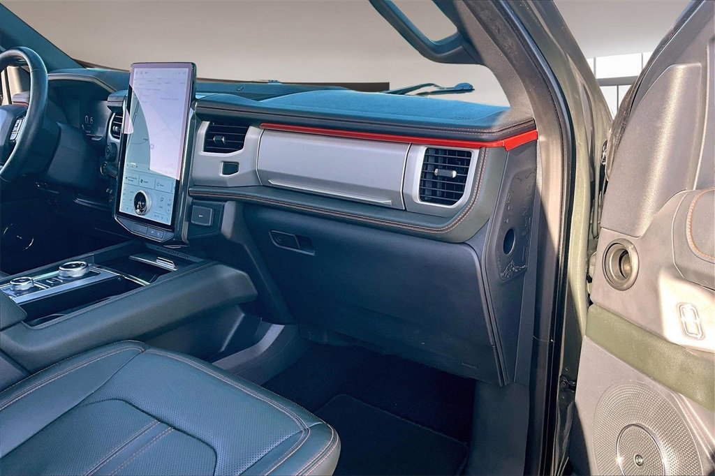 Used 2022 Ford Expedition Timberline image 16