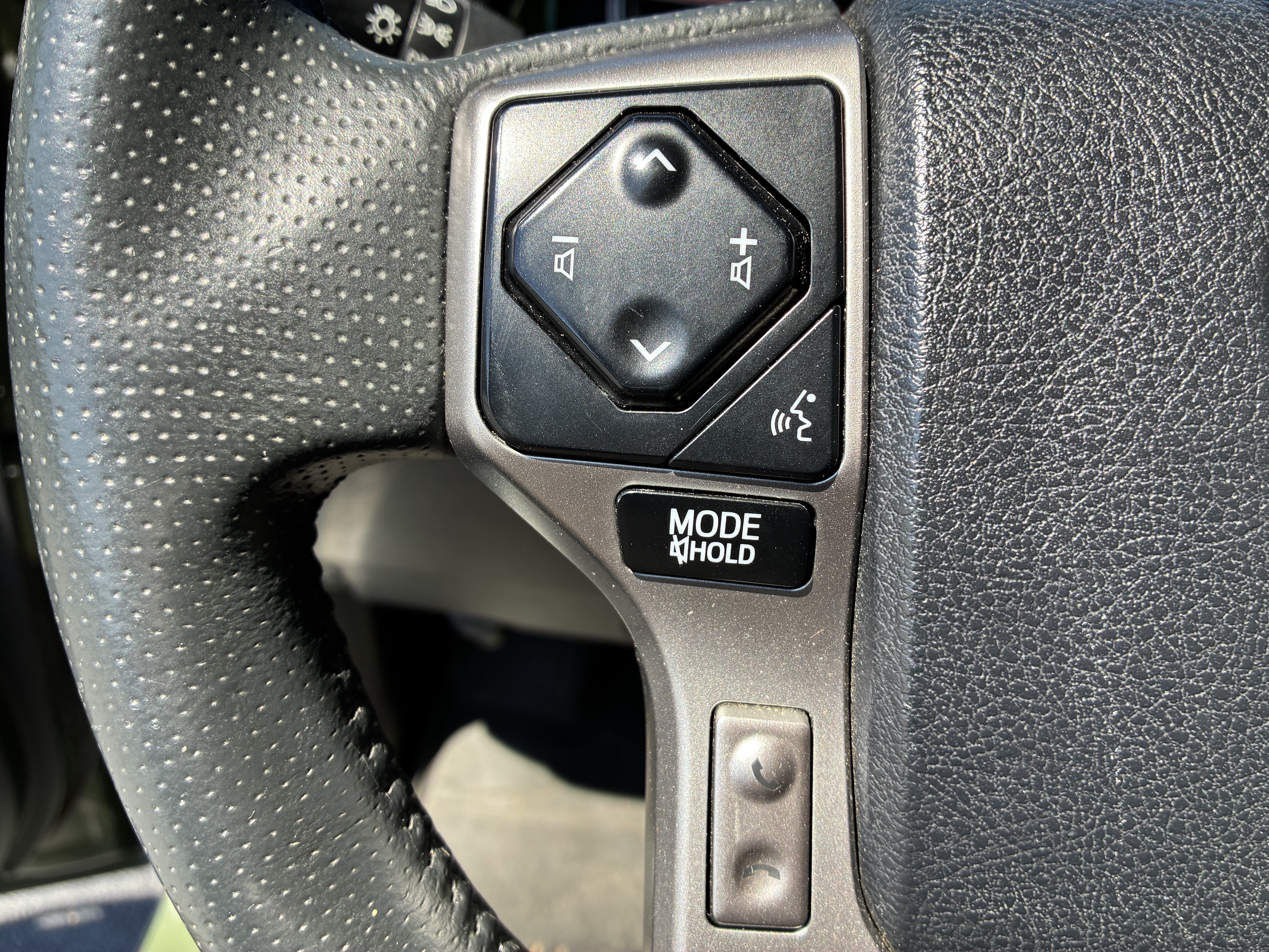 Used 2022 Toyota 4Runner TRD Sport w/ Technology Package RWD image 29