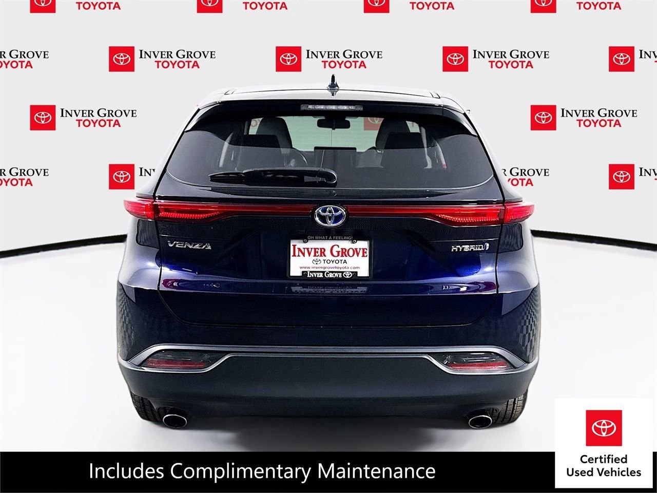 Certified 2021 Toyota Venza LE image 6