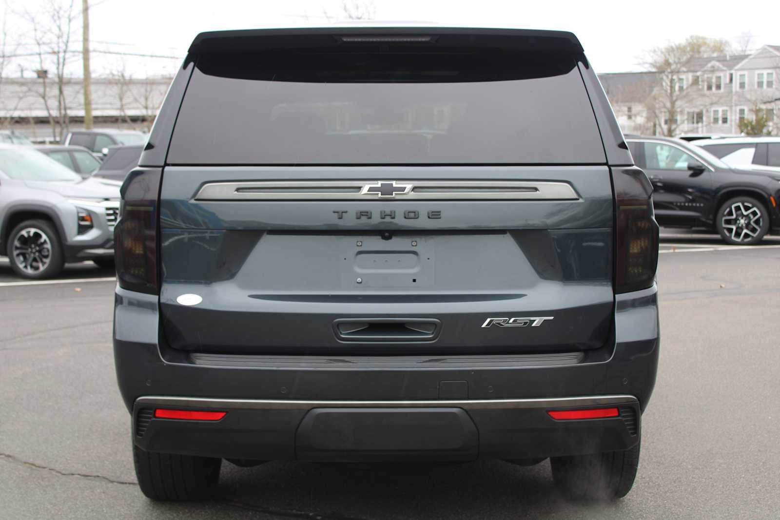 Certified 2022 Chevrolet Tahoe RST w/ Luxury Package AWD/4WD image 6