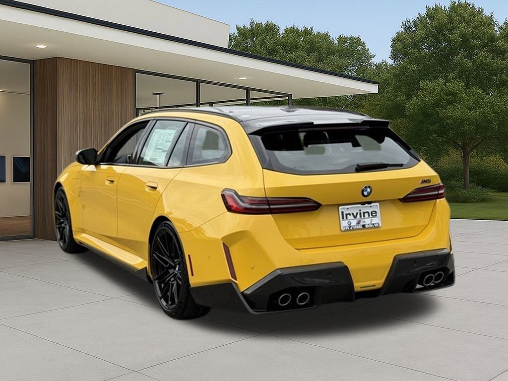 New 2026 BMW M5 Touring image 12