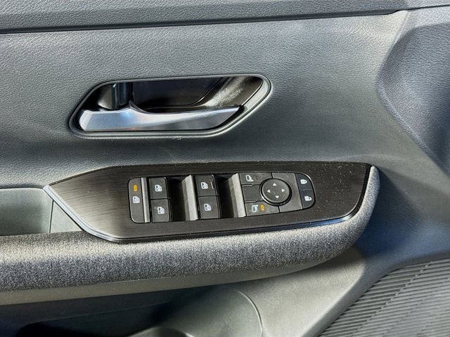 New 2026 Nissan Kicks SV w/ SV Premium Package AWD/4WD image 19