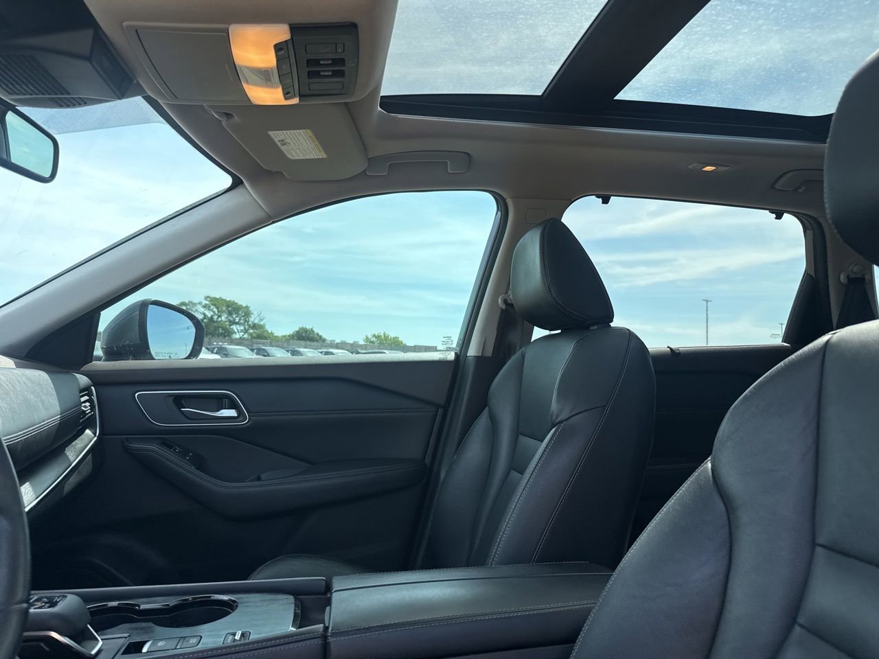 Certified 2021 Nissan Rogue SL FWD image 34