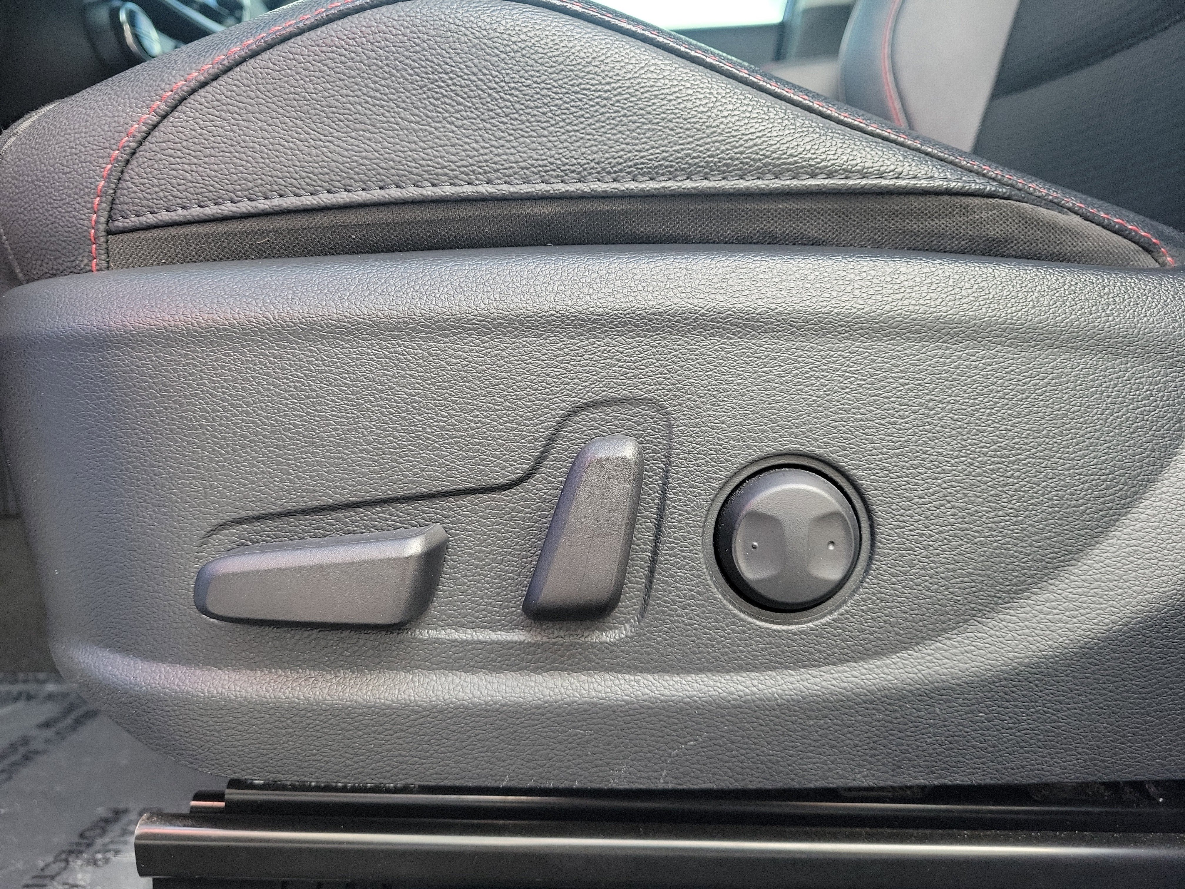 Used 2020 Kia Soul GT-Line Turbo FWD image 17
