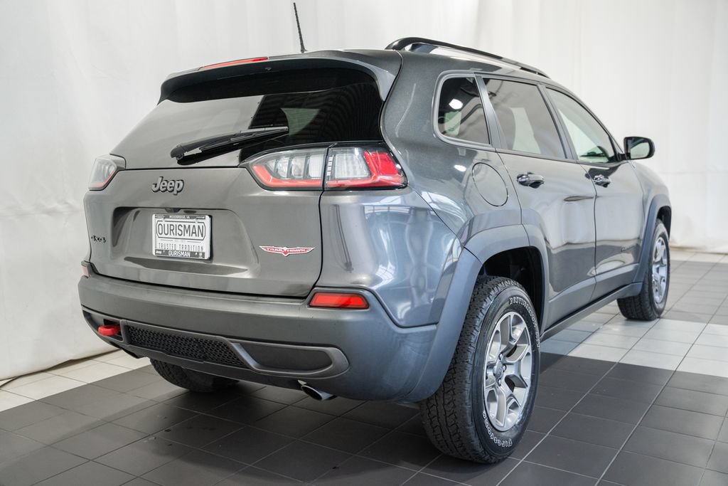 Used 2022 Jeep Cherokee Trailhawk w/ Premium Leather Package AWD/4WD image 4