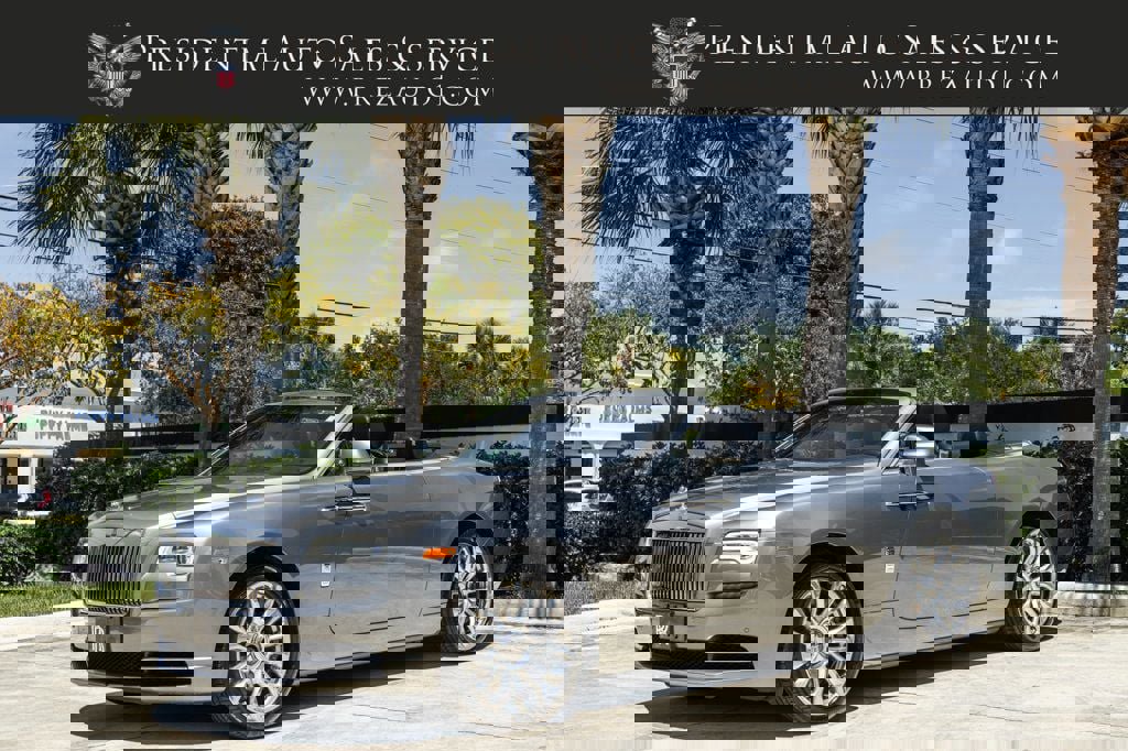 Used 2019 Rolls-Royce Dawn RWD image 1