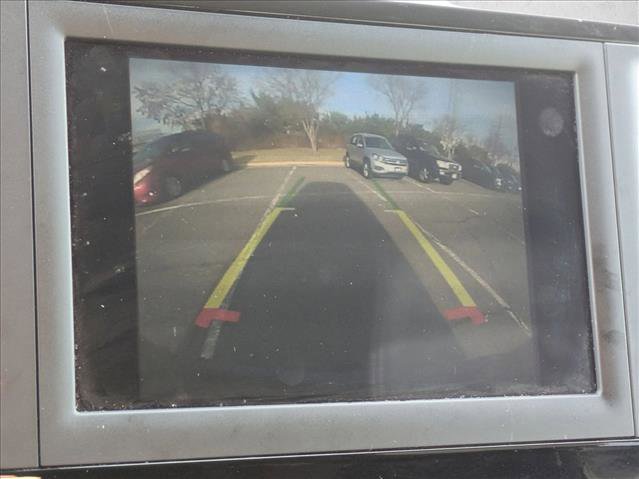 Used 2020 Chrysler Voyager Lxi image 14