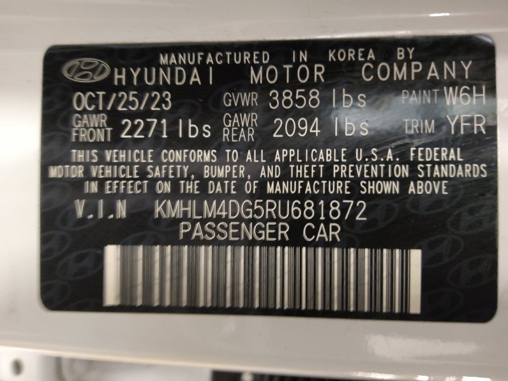 Used 2024 Hyundai Elantra SEL image 33