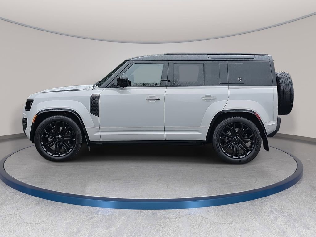 New 2026 Land Rover Defender 110 OCTA image 8